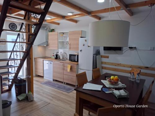Oporto House Garden