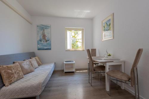 Χώρος καθιστικού στο Villa Vera