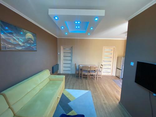 Televisyen dan/atau pusat hiburan di Relax Island Vendégház