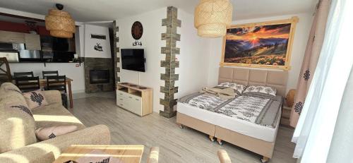 Highlander Apartment