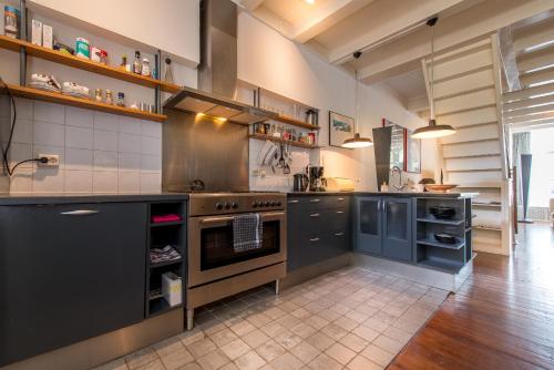 Köök või kööginurk majutusasutuses De Grote Sluis
