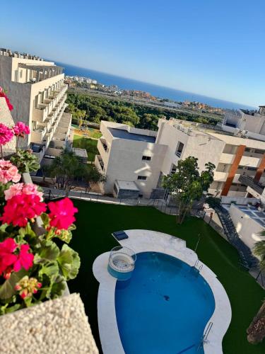 Triplex con vistas al mar junto al campo de golf de Calanova