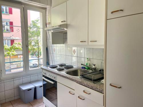 8 minutes walking from Lausanne Train station