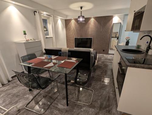 ウプランズ・ヴェスビーにあるA fully renovated Alkov houseのギャラリーの写真