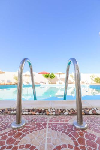 La bonita compound for rent