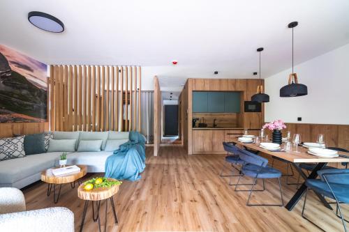 Posezení v ubytování Gora Luxury Apartments