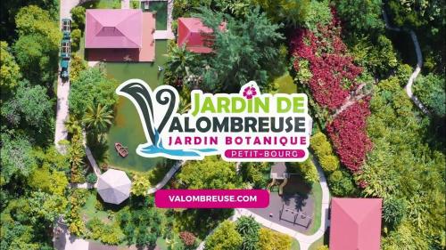 an overhead view of a park with a sign at Duplex in Bouillé