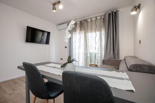Apartments Bolero