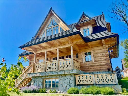 Marusina Chalets - Luksusowy domek z jacuzzi z widokiem na Tatry