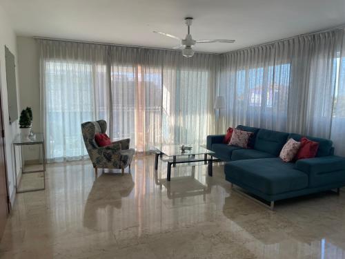 Amplio y acogedor apto céntrico de 3 habitaciones