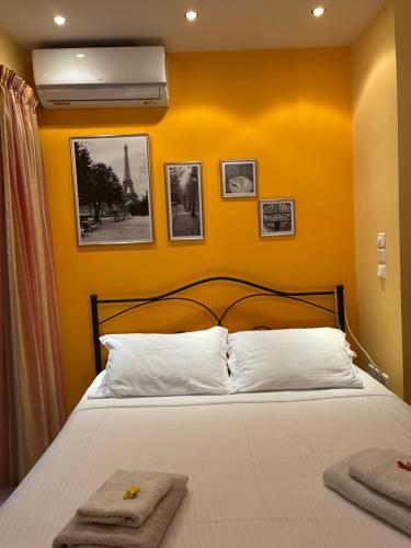 Cozy ground floor studio near metro!