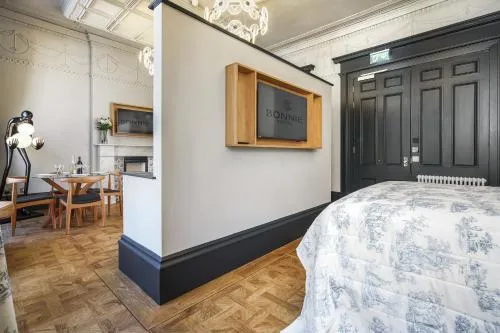 Bonnie Hotel - Smart Boutique ApartHotel - Haymarket Edinburgh photo 80