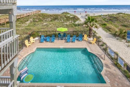 Serenity is Yours Oceanfront Pool SP2 photo 4