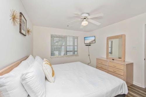 Serenity is Yours Oceanfront Pool SP2 photo 15