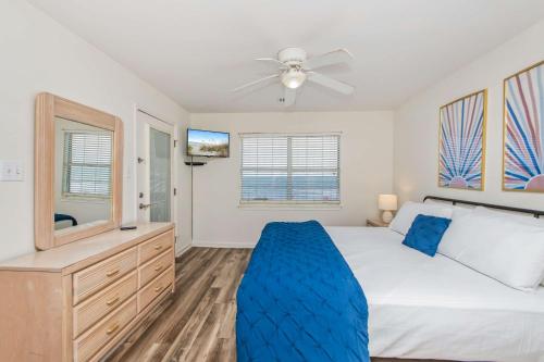 Serenity is Yours Oceanfront Pool SP2 photo 27