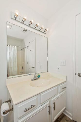 Serenity is Yours Oceanfront Pool SP2 photo 54