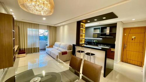 Kuchyň nebo kuchyňský kout v ubytování Viva a região central da cidade de Guarapuava!