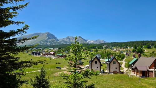 Loodusmaastik villa lähedal