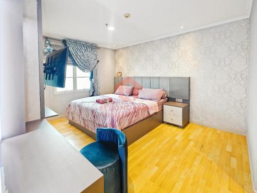 Postel nebo postele na pokoji v ubytování Luxury 3BR MOI Apt with Pool Wi-Fi Netflix by 2ndHome