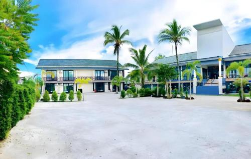 Φωτογραφία από το άλμπουμ του The Coco Grand Chalet Pakbara σε Amphoe Langu