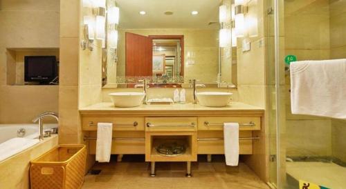 Ένα μπάνιο στο Huangshan Xuanyuan International Hotel
