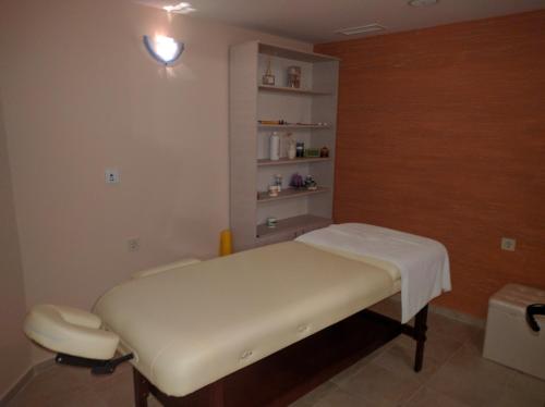 Gallery image of Family Hotel Teos in Kiten