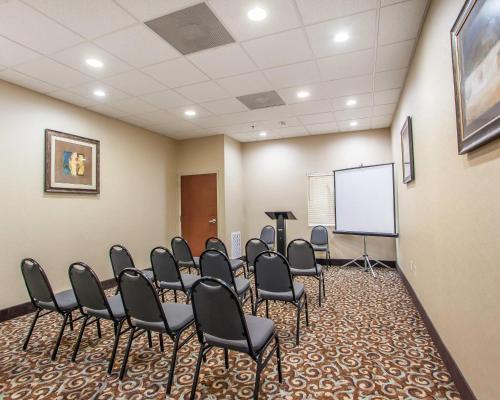 Konferenční prostory v ubytování Comfort Inn & Suites Tuscumbia-Muscle Shoals
