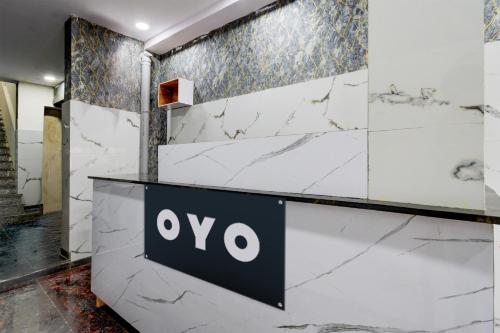 Certifikát, hodnocení, plakát nebo jiný dokument vystavený v ubytování Hotel O Balaji R Square