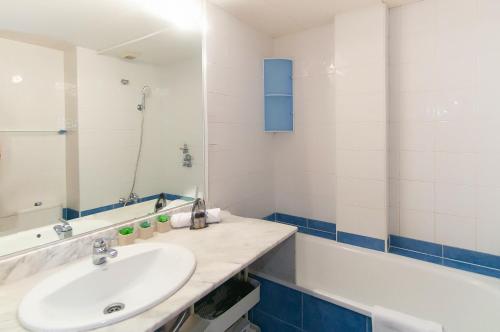 WELCS APARTAMENTO 254 EMP con vista al canal