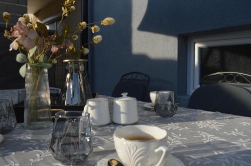 Παροχές για τσάι/καφέ στο Apartman Amela Deluxe
