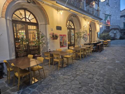 Restaurace v ubytování Albergo ristoranteL'ARCILE