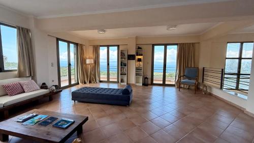 Ένα ή περισσότερα κρεβάτια σε δωμάτιο στο Villa Ventana