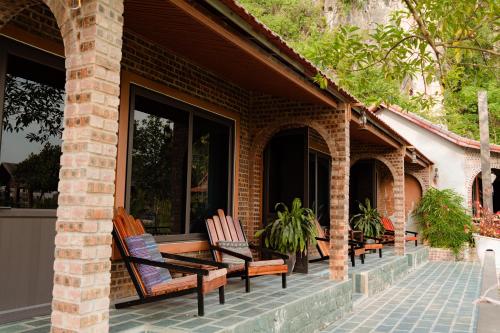 Сад в Tam Coc Mr Loa Bungalow & Resort