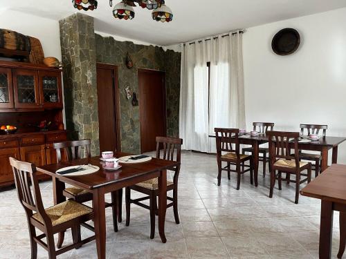 O zonă de relaxare la Villa Sarcapos Castiadas