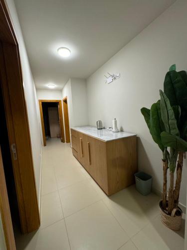Kuchyň nebo kuchyňský kout v ubytování Marassi Villa Celia Sea view 6 bedrooms with Nanny Families only