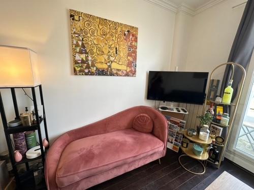 Your home at the Luxembourg garden