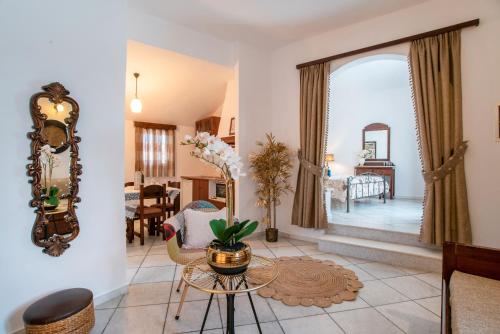 Posezení v ubytování Sunrock Suites - Villa Menexes