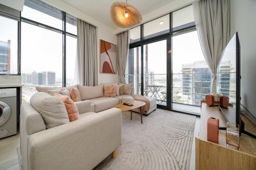PVH - Stylish 1BR Near Dubai Mall - Azizi Riviera