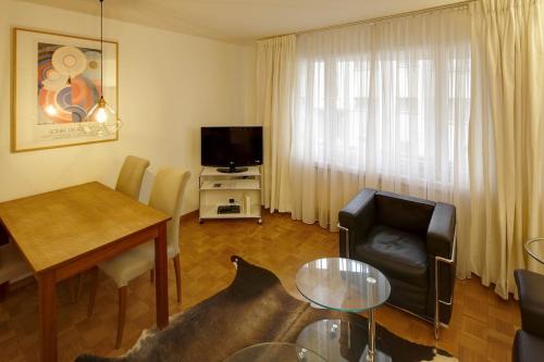 Lovely 1BR flat in the city center near lake - Mainau 2