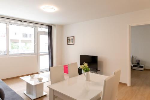 Ethra Urban Athens - One Bedroom #8
