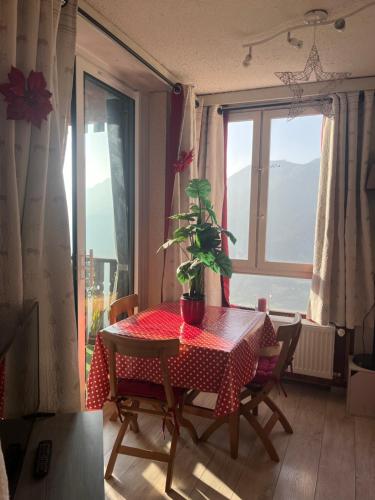 Fotografie z fotogalerie ubytování au Bonheur - Praloup 1600 - Au cœur de la station et au pied des pistes - La voile des neiges - parking commun privé - local ski v destinaci Pra-Loup