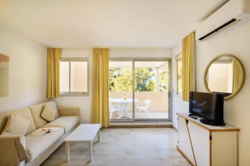 Appartement calme, climatisé, 15 min de la plage, Cannes la Bocca