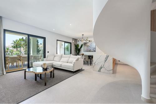 Triplex en Aloha Gardens, 4 habitaciones
