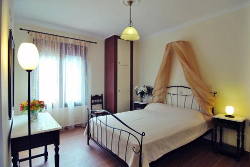 Posteľ alebo postele v izbe v ubytovaní Kerveli Luxury Villa