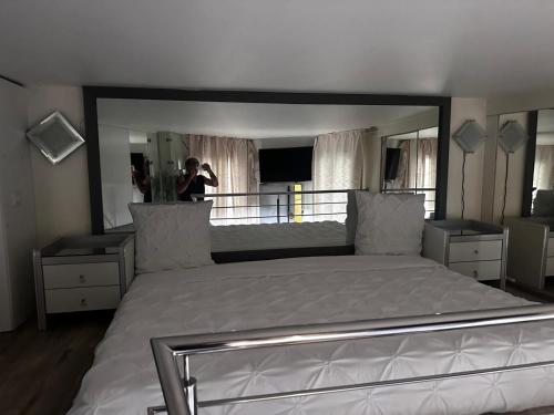 Studio Montmartre by HPN