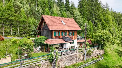 dieKELLERSTÖCKL Das Almstöckl mit Jacuzzi