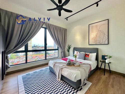 NEW! The Apple Residence I 2-3BR I Game I 5min Jonker - Managed by Alviv Homestayにあるベッド