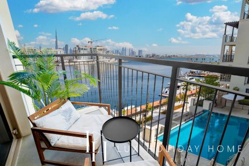 LUX The Le Pont Sea View Suite