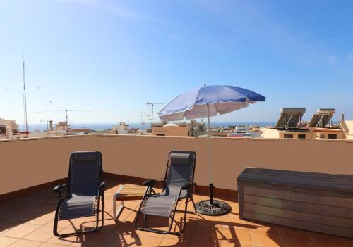 Apartamento Pescia con piscina en centro de Nerja