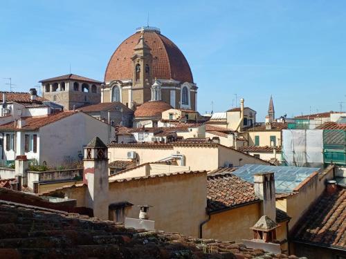 UNYCA - Iconic Florence View